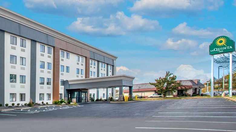 La Quinta Inn St Louis/Hazelwood Exterior. Images powered by <a href="https://iceportal.shijigroup.com" target="_blank" rel="noopener">Ice Portal</a>.
