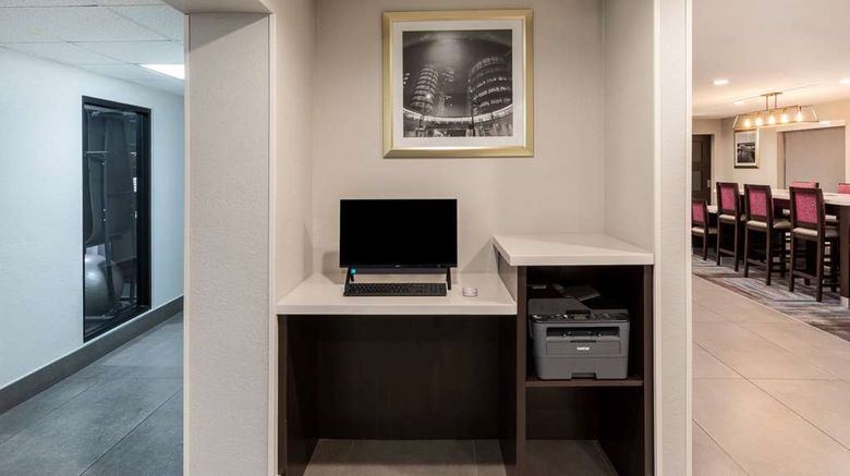 <b>La Quinta Inn Houston Northwest Restaurant</b>. Images powered by <a href="https://iceportal.shijigroup.com/" title="IcePortal" target="_blank">IcePortal</a>.
