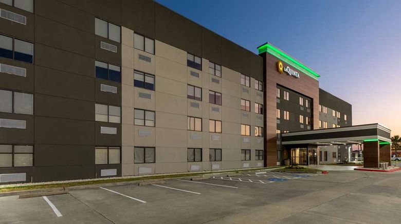 <b>La Quinta Inn Houston Northwest Exterior</b>. Images powered by <a href="https://iceportal.shijigroup.com/" title="IcePortal" target="_blank">IcePortal</a>.