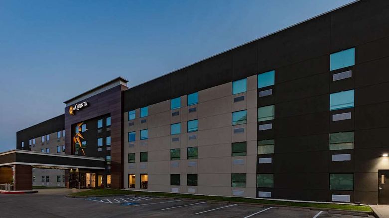 <b>La Quinta Inn Houston Southwest Exterior</b>. Images powered by <a href="https://iceportal.shijigroup.com/" title="IcePortal" target="_blank">IcePortal</a>.