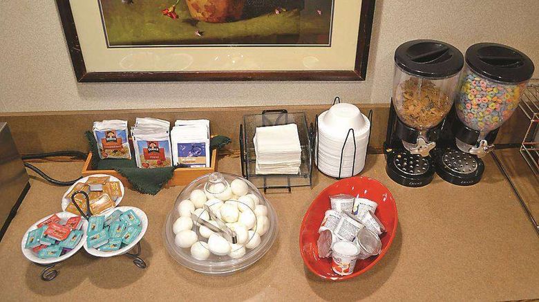 <b>Days Inn by Wyndham Pleasant Prairie Kenosha Other</b>. Images powered by <a href="https://iceportal.shijigroup.com/" title="IcePortal" target="_blank">IcePortal</a>.