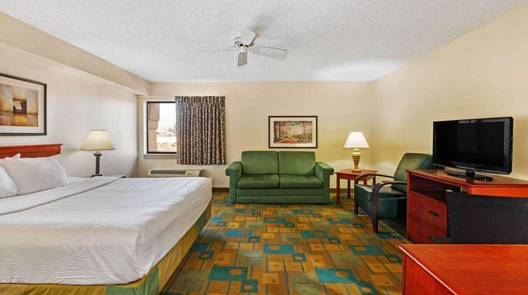 La Quinta Inn Albuquerque Suite