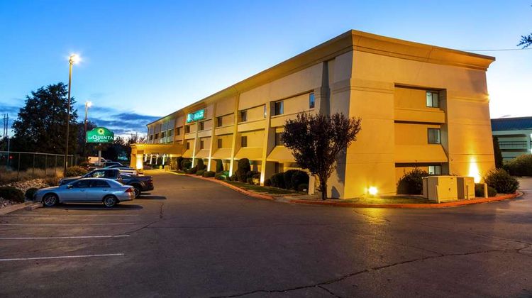 La Quinta Inn Albuquerque Exterior