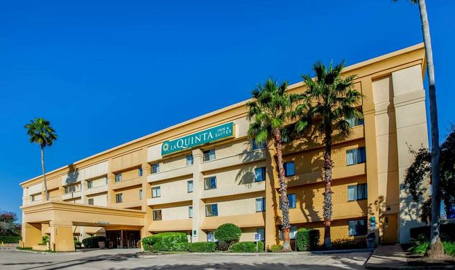La Quinta Inn Houston Baytown East Exterior