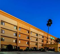 La Quinta Inn Houston Baytown East Exterior