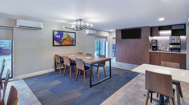 <b>La Quinta Inn & Suites Nashville Airport Other</b>. Images powered by <a href="https://iceportal.shijigroup.com/" title="IcePortal" target="_blank">IcePortal</a>.