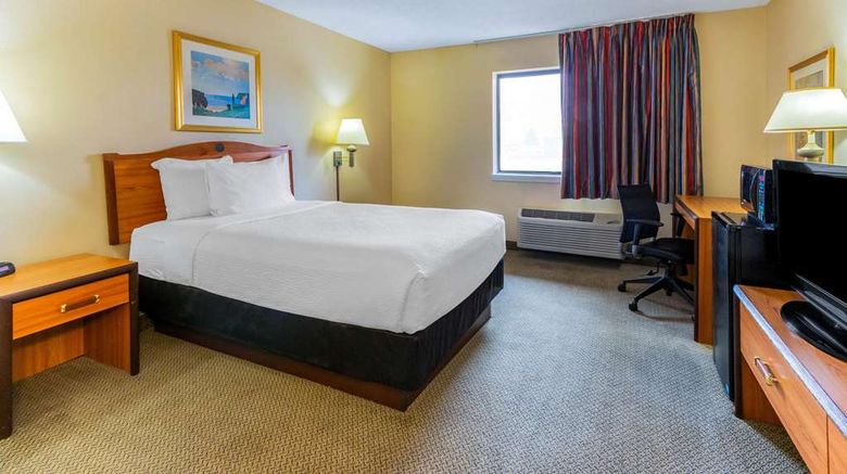 <b>La Quinta Inn Las Cruces Room</b>. Images powered by <a href="https://iceportal.shijigroup.com/" title="IcePortal" target="_blank">IcePortal</a>.