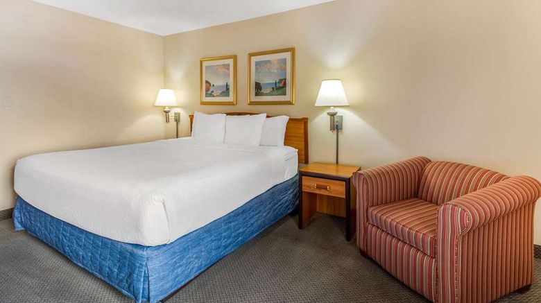<b>La Quinta Inn Las Cruces Room</b>. Images powered by <a href="https://iceportal.shijigroup.com/" title="IcePortal" target="_blank">IcePortal</a>.