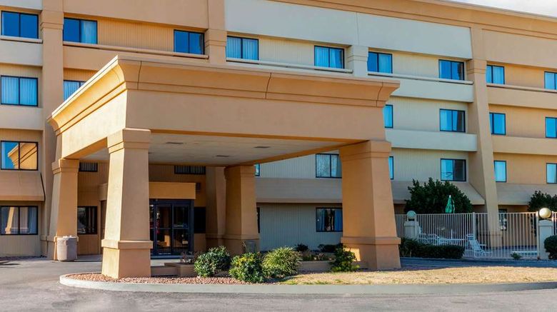 <b>La Quinta Inn Las Cruces Exterior</b>. Images powered by <a href="https://iceportal.shijigroup.com/" title="IcePortal" target="_blank">IcePortal</a>.
