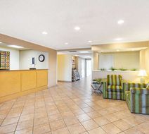 La Quinta Inn & Suites El Paso East Lobby