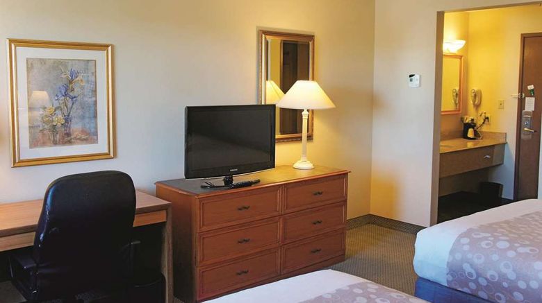 <b>La Quinta Inn El Paso West Room</b>. Images powered by <a href="https://iceportal.shijigroup.com/" title="IcePortal" target="_blank">IcePortal</a>.