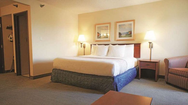 <b>La Quinta Inn El Paso West Room</b>. Images powered by <a href="https://iceportal.shijigroup.com/" title="IcePortal" target="_blank">IcePortal</a>.