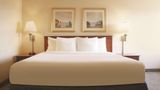 <b>La Quinta Inn El Paso West Room</b>. Images powered by <a href="https://iceportal.shijigroup.com/" title="IcePortal" target="_blank">IcePortal</a>.