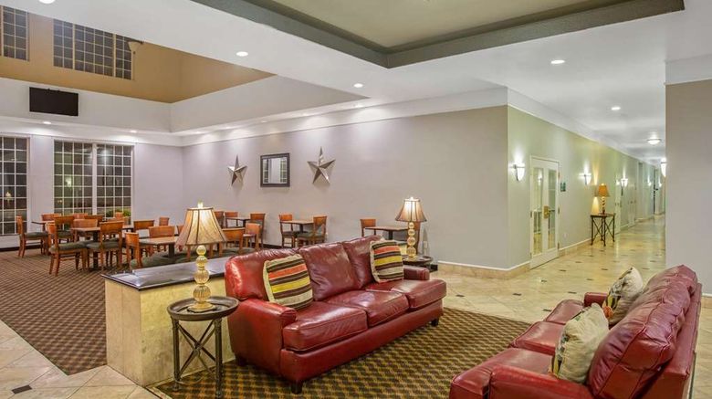 <b>La Quinta Inn & Suites Belton Lobby</b>. Images powered by <a href="https://iceportal.shijigroup.com/" title="IcePortal" target="_blank">IcePortal</a>.