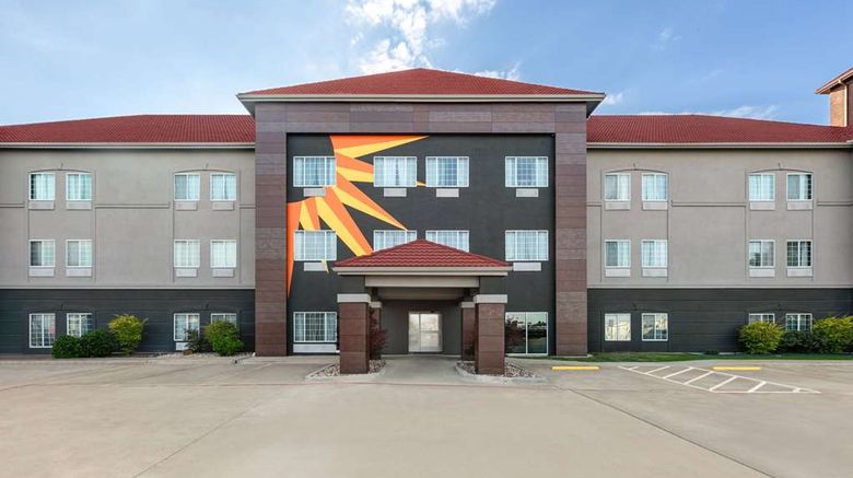 <b>La Quinta Inn & Suites Belton Exterior</b>. Images powered by <a href="https://iceportal.shijigroup.com/" title="IcePortal" target="_blank">IcePortal</a>.