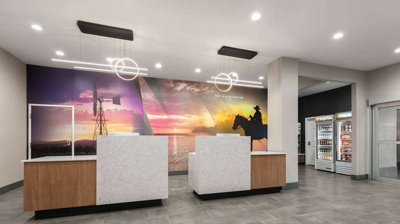 <b>La Quinta Inn & Suites Belton Lobby</b>. Images powered by <a href="https://iceportal.shijigroup.com/" title="IcePortal" target="_blank">IcePortal</a>.