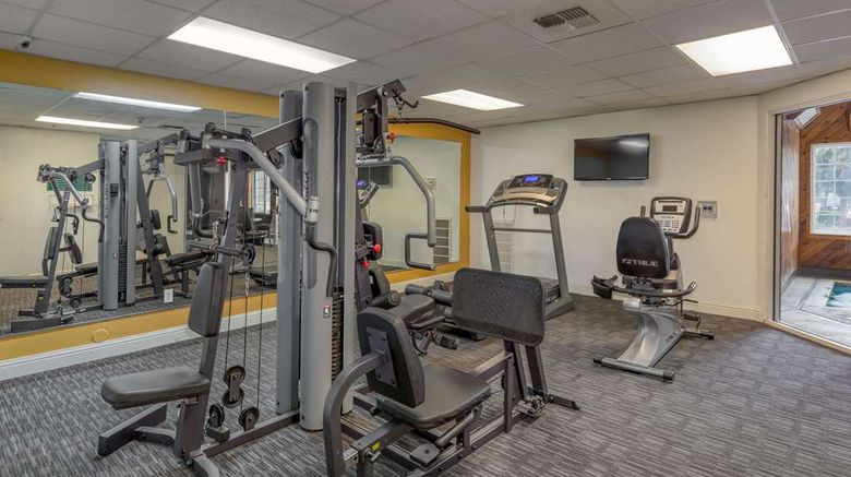 <b>La Quinta Inn & Suites Visalia Health</b>. Images powered by <a href="https://iceportal.shijigroup.com/" title="IcePortal" target="_blank">IcePortal</a>.