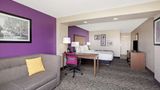 La Quinta Inn & Suites Visalia Suite