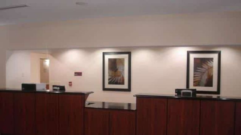<b>La Quinta Inn & Suites Port Orange Lobby</b>. Images powered by <a href="https://iceportal.shijigroup.com/" title="IcePortal" target="_blank">IcePortal</a>.