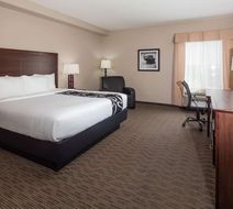 La Quinta Inn & Suites Inglewood Room