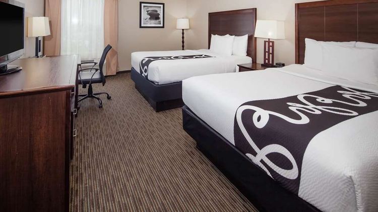 La Quinta Inn & Suites Inglewood Room