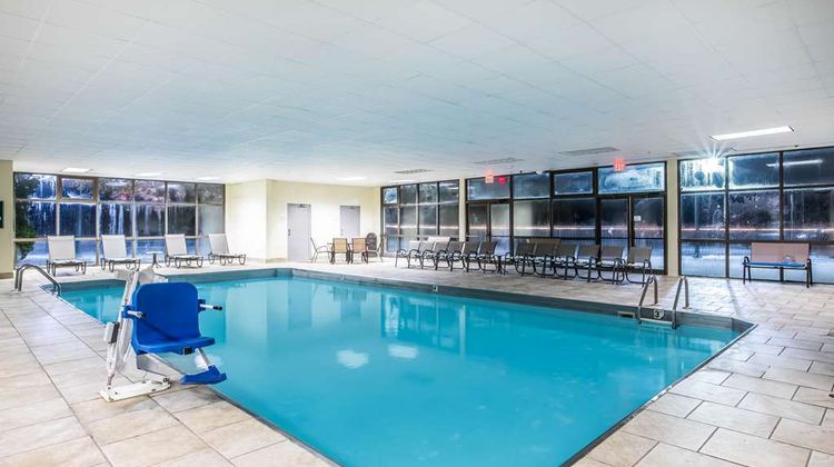 La Quinta Inn Davenport Pool