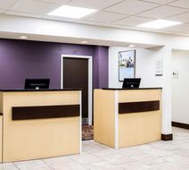 La Quinta Inn Davenport Lobby