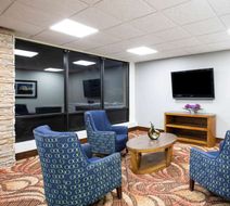 La Quinta Inn Davenport Lobby