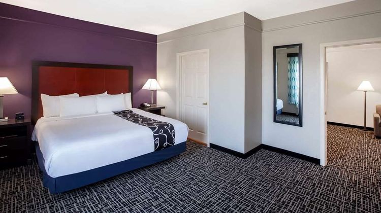 La Quinta Inn & Suites Lubbock North Suite
