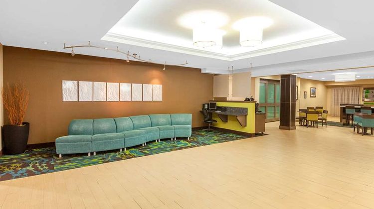 La Quinta Inn & Suites Midland North Lobby