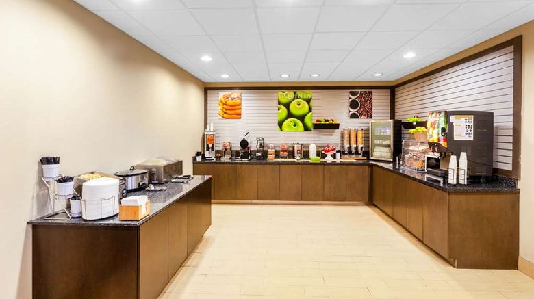<b>La Quinta Inn & Suites Midland North Other</b>. Images powered by <a href="https://iceportal.shijigroup.com/" title="IcePortal" target="_blank">IcePortal</a>.