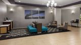 <b>La Quinta Inn & Suites Houma Lobby</b>. Images powered by <a href="https://iceportal.shijigroup.com/" title="IcePortal" target="_blank">IcePortal</a>.