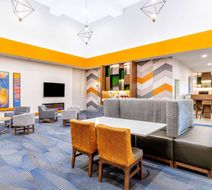 La Quinta Inn & Suites St. George Lobby