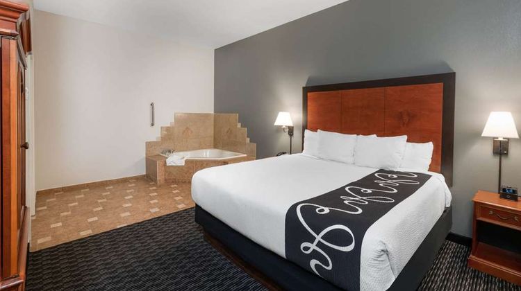 La Quinta Inn & Suites Rifle Suite