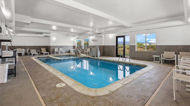 La Quinta Inn & Suites Rifle Pool