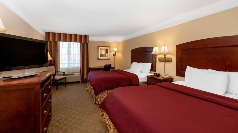 <b>La Quinta Inn & Suites Dodge City Room</b>. Images powered by <a href="https://iceportal.shijigroup.com/" title="IcePortal" target="_blank">IcePortal</a>.