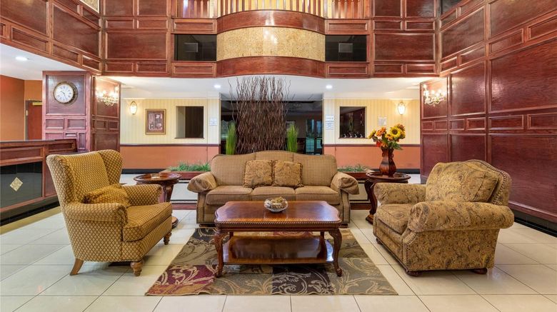 <b>La Quinta Inn & Suites Dodge City Lobby</b>. Images powered by <a href="https://iceportal.shijigroup.com/" title="IcePortal" target="_blank">IcePortal</a>.
