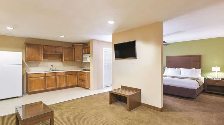La Quinta Inn Austin North Suite