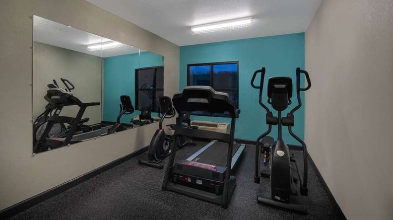 <b>La Quinta Inn & Suites Knoxville East Health</b>. Images powered by <a href="https://iceportal.shijigroup.com/" title="IcePortal" target="_blank">IcePortal</a>.