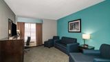 La Quinta Inn & Suites Knoxville East Suite