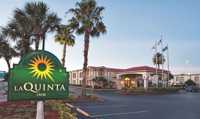 La Quinta Inn Orlando Intl Drive North Exterior