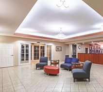 La Quinta Inn & Suites Granbury Lobby
