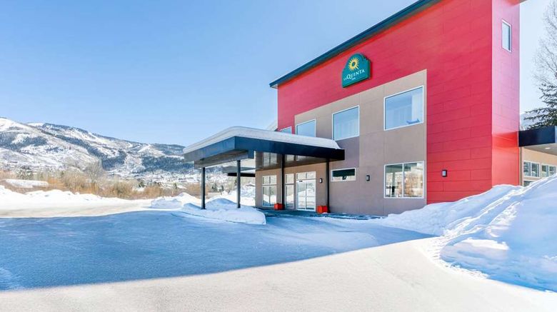 <b>La Quinta Inn Steamboat Springs Exterior</b>. Images powered by <a href="https://iceportal.shijigroup.com/" title="IcePortal" target="_blank">IcePortal</a>.
