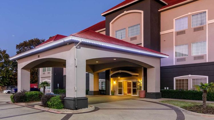 La Quinta Inn & Suites Longview Exterior