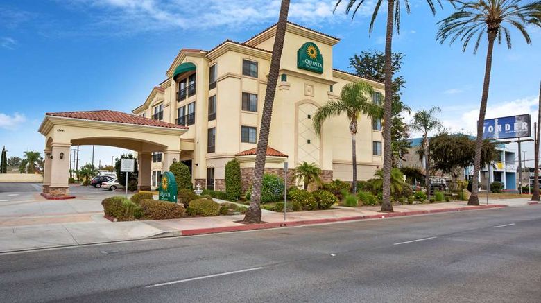 <b>La Quinta Inn & Suites Hawaiian Gardens Exterior</b>. Images powered by <a href="https://iceportal.shijigroup.com/" title="IcePortal" target="_blank">IcePortal</a>.