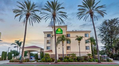 La Quinta Inn & Suites Hawaiian Gardens