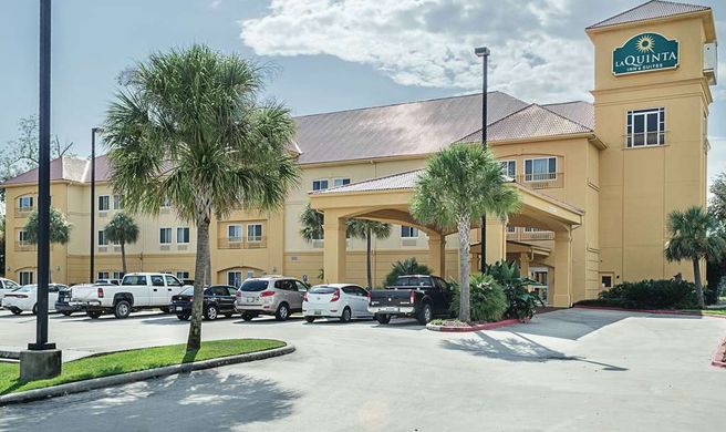La Quinta Inn & Suites Biloxi Exterior