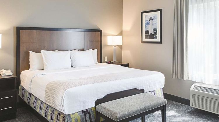 La Quinta Inn & Suites Biloxi Suite
