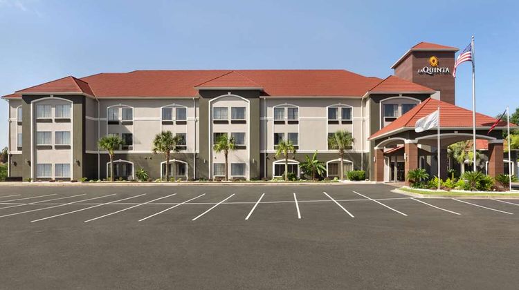 La Quinta Inn & Suites Dublin Exterior