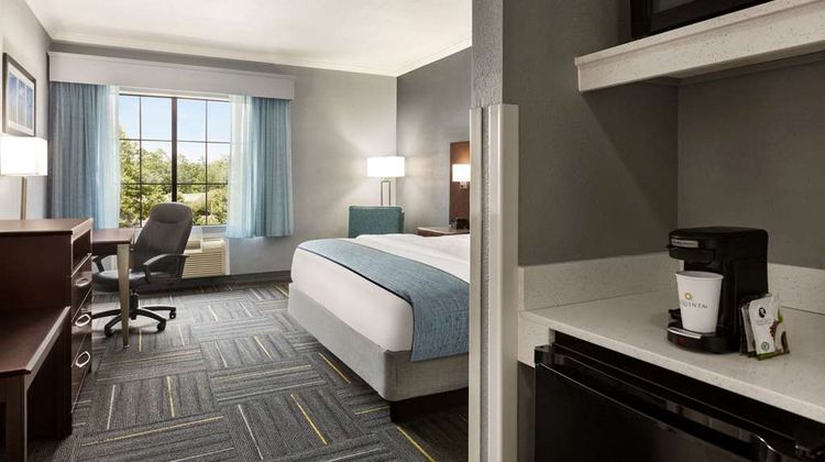 La Quinta Inn & Suites Dublin Room